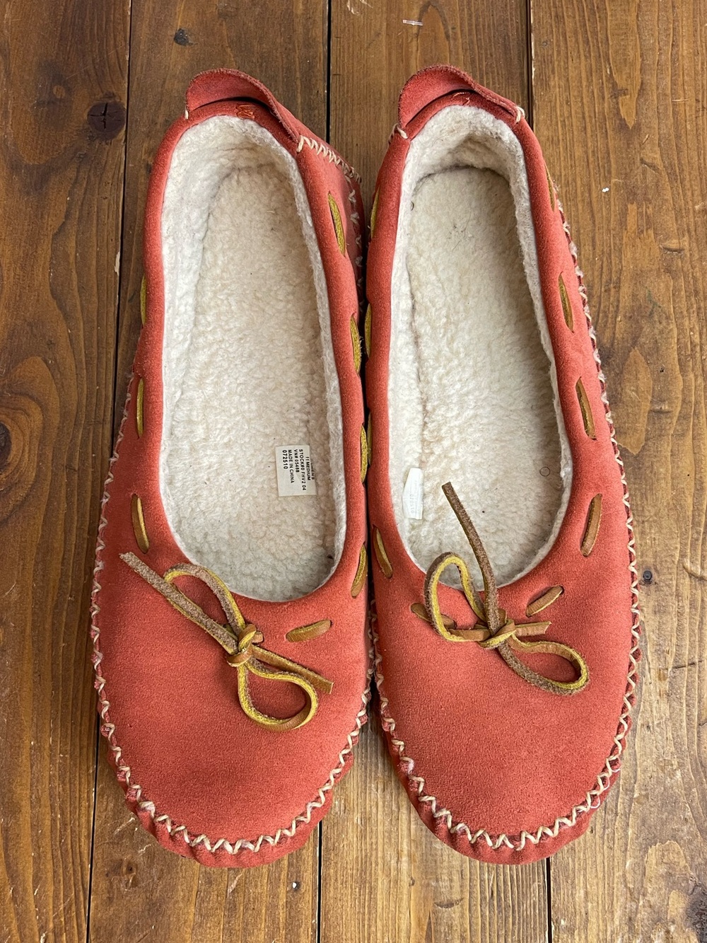 LLBean Womens size 11 hearthside moccasin slippers orange suede
